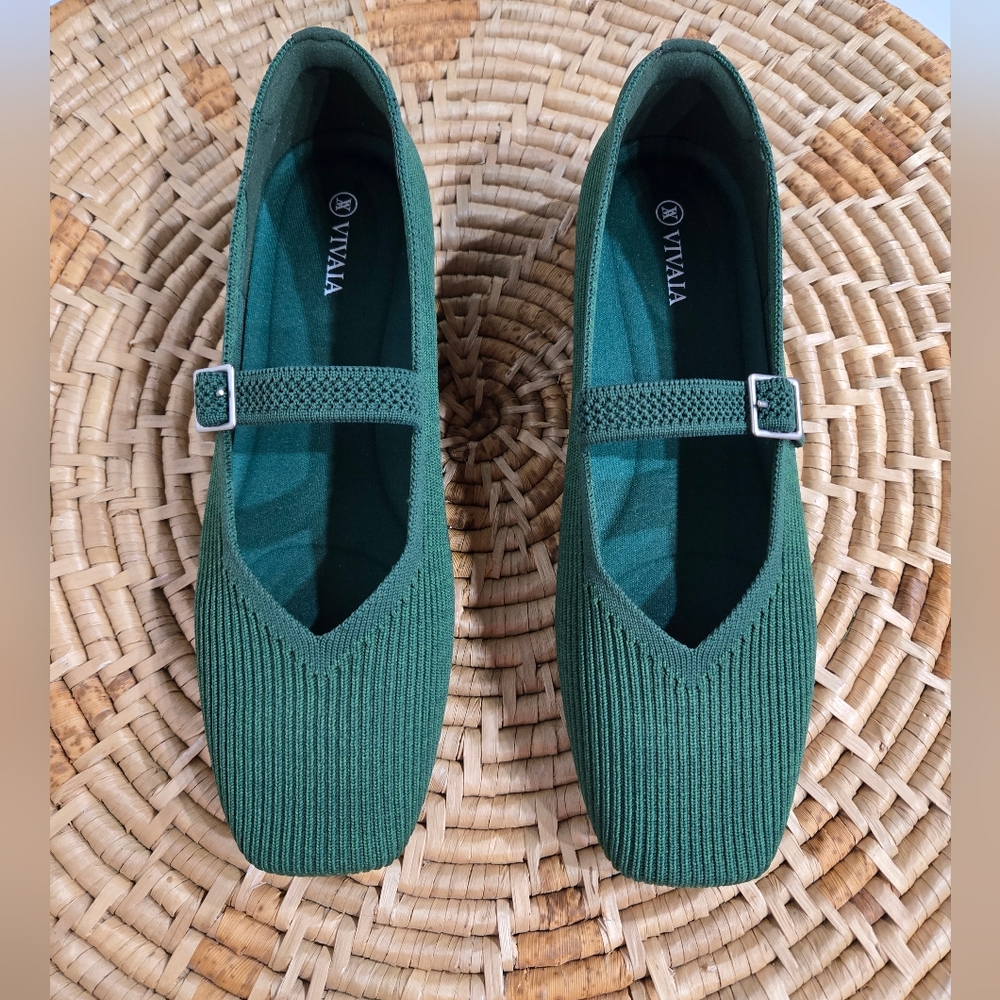VIVAIA Women's Forest Green Knit Mary Jane Flats